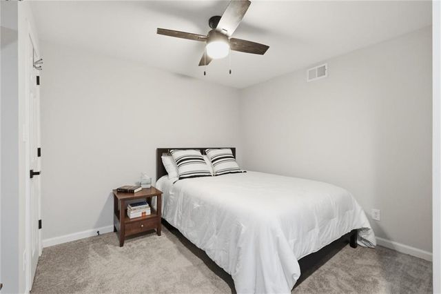 10661 Riggs Drive, Overland Park, KS 66212