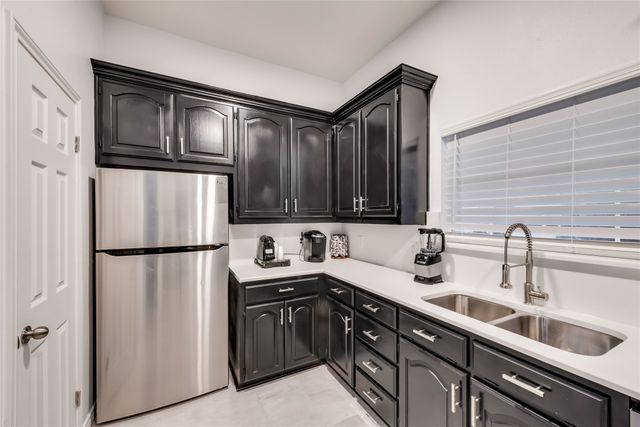 1206 Kendolph Drive, Denton, TX 76205