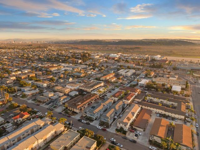 1343 Holly Ave, Imperial Beach, CA 91932