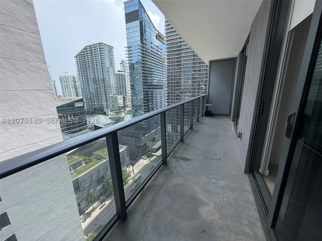 55 SW 9th St 2410, Miami, FL 33130