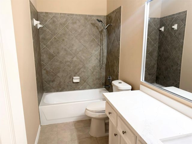 2107 Castle Gardens Lane, Katy, TX 77449