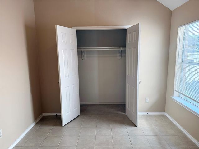 2107 Castle Gardens Lane, Katy, TX 77449