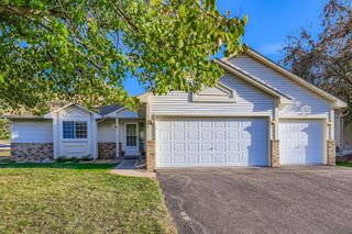 7765 Havenwood Circle, Woodbury, MN 55125