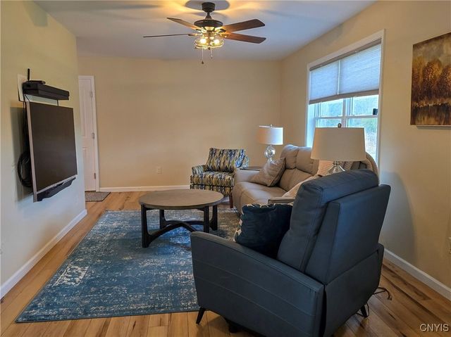 8921 Lake Road, Lenox, NY 13032