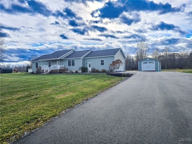 8921 Lake Road, Lenox, NY 13032