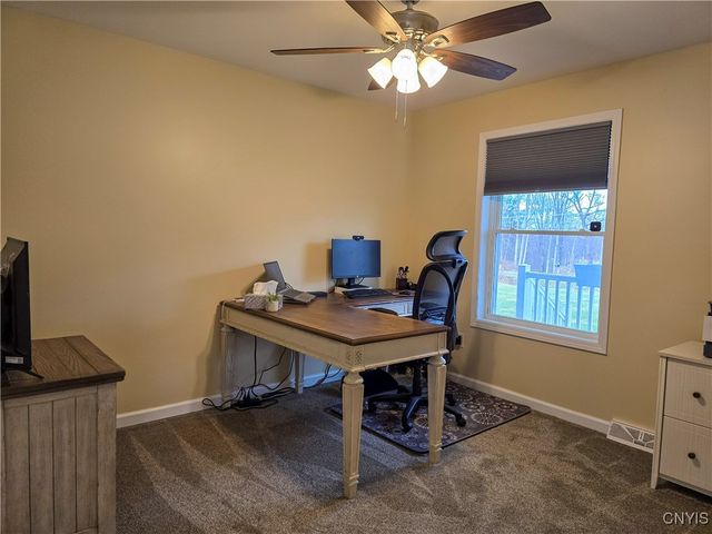 8921 Lake Road, Lenox, NY 13032