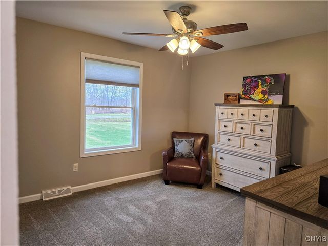 8921 Lake Road, Lenox, NY 13032