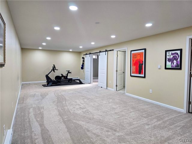 8921 Lake Road, Lenox, NY 13032