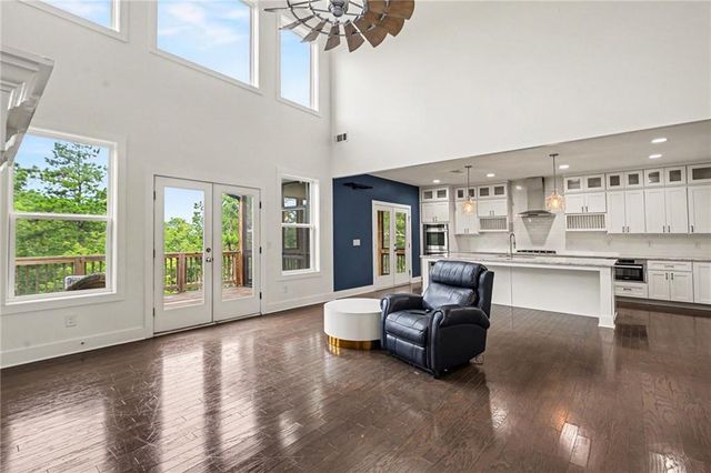 34 Bridgestone Way SE, Cartersville, GA 30120