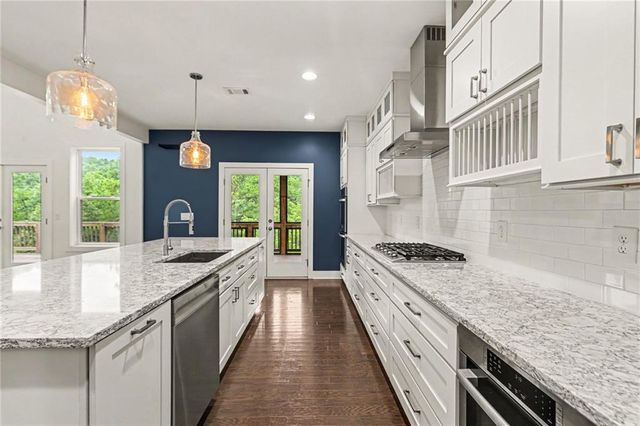 34 Bridgestone Way SE, Cartersville, GA 30120
