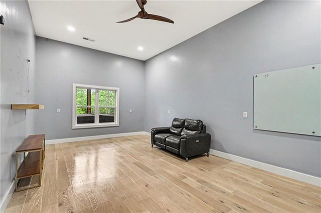 34 Bridgestone Way SE, Cartersville, GA 30120