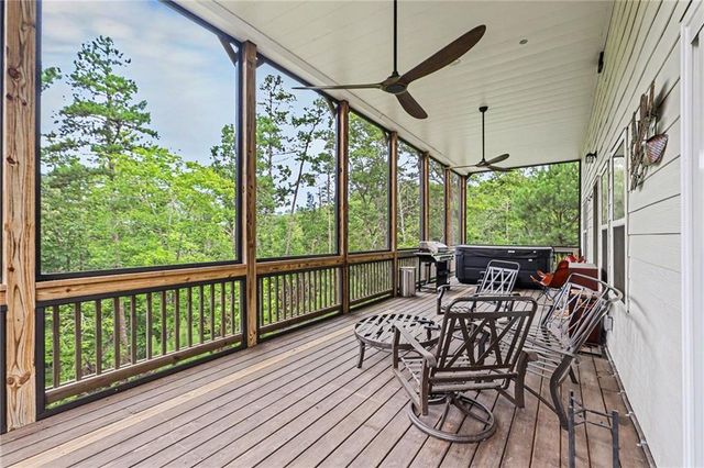 34 Bridgestone Way SE, Cartersville, GA 30120
