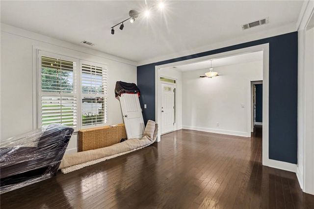 34 Bridgestone Way SE, Cartersville, GA 30120