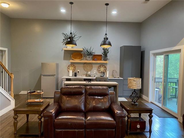 34 Bridgestone Way SE, Cartersville, GA 30120