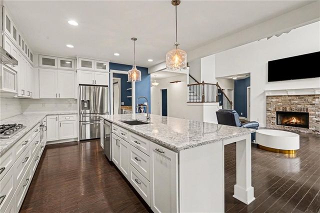 34 Bridgestone Way SE, Cartersville, GA 30120