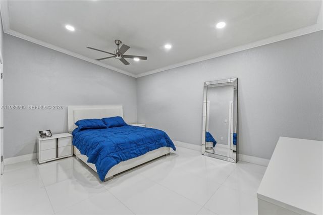 3355 W 68th St 170, Hialeah, FL 33018