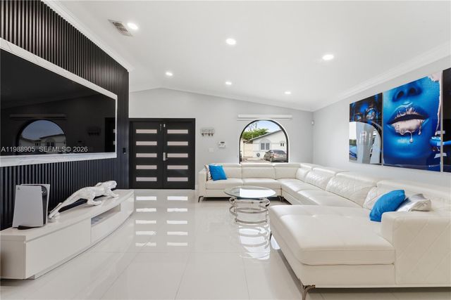 3355 W 68th St 170, Hialeah, FL 33018