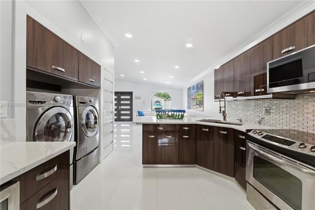 3355 W 68th St 170, Hialeah, FL 33018