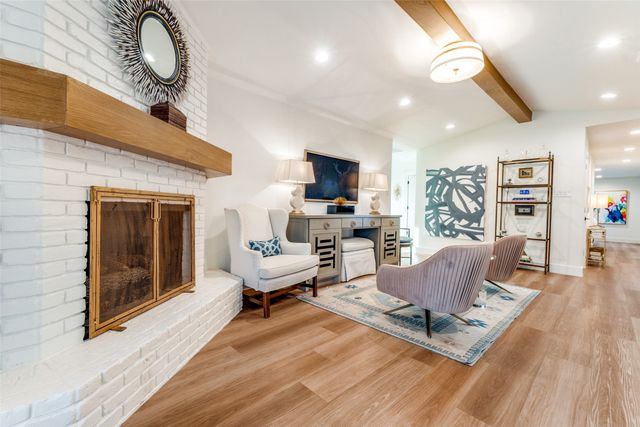 3740 Weeburn Drive, Dallas, TX 75229