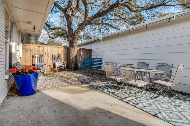 3740 Weeburn Drive, Dallas, TX 75229