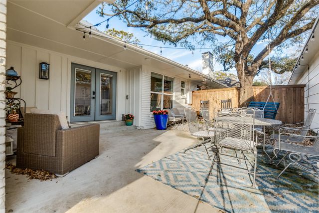 3740 Weeburn Drive, Dallas, TX 75229