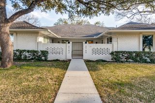 3740 Weeburn Drive, Dallas, TX 75229