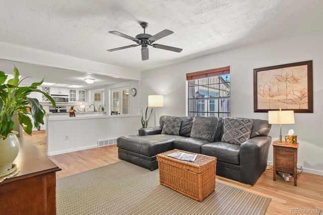 11581 E Yale Way, Aurora, CO 80014