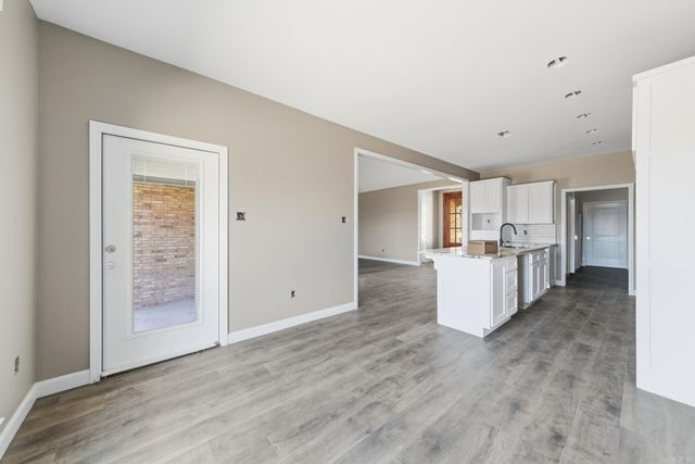 556 Valley Oak Drive, Sherwood, AR 72120