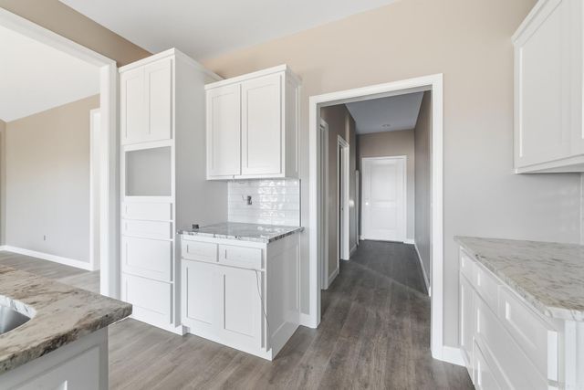 556 Valley Oak Drive, Sherwood, AR 72120