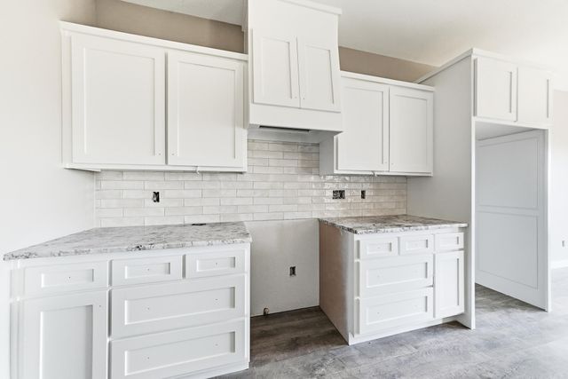 556 Valley Oak Drive, Sherwood, AR 72120