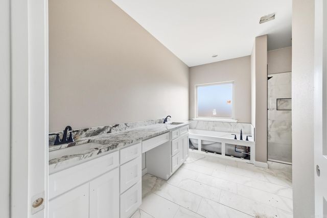 556 Valley Oak Drive, Sherwood, AR 72120