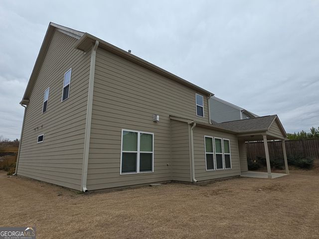 40 Riverclub Road, Acworth, GA 30101