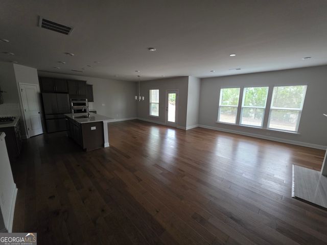 40 Riverclub Road, Acworth, GA 30101