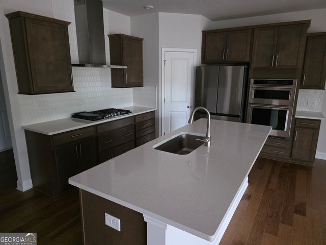 40 Riverclub Road, Acworth, GA 30101