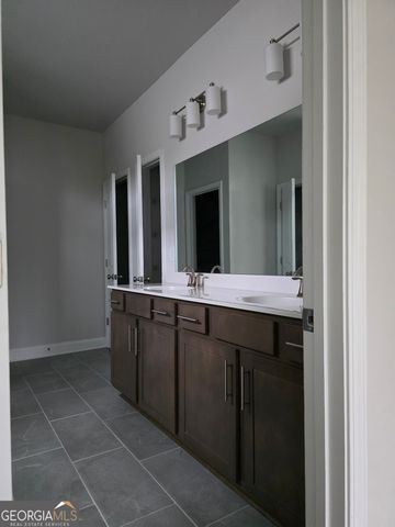 40 Riverclub Road, Acworth, GA 30101