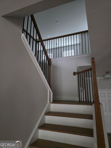 40 Riverclub Road, Acworth, GA 30101