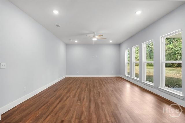 220 Skinner Avenue N, Pooler, GA 31322