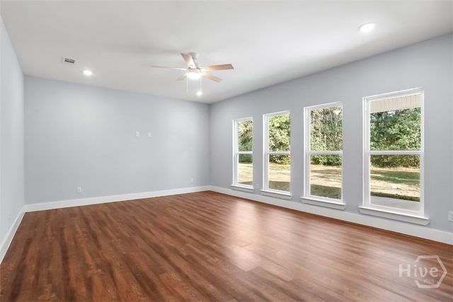 220 Skinner Avenue N, Pooler, GA 31322