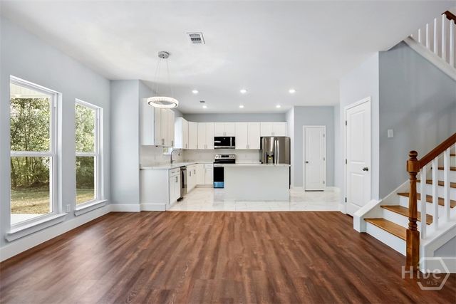 220 Skinner Avenue N, Pooler, GA 31322