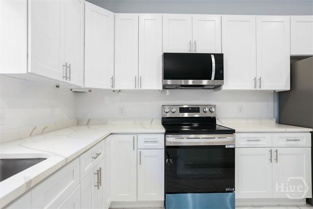 220 Skinner Avenue N, Pooler, GA 31322