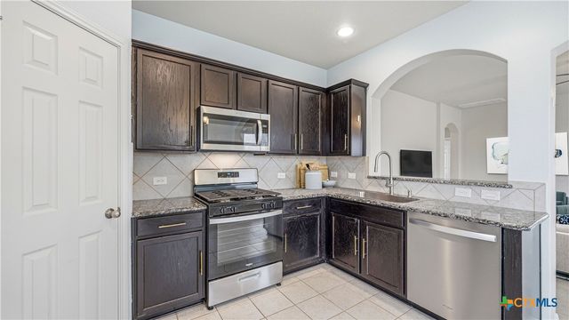 2530 Diamondback Trail, New Braunfels, TX 78130