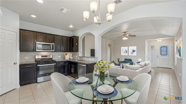 2530 Diamondback Trail, New Braunfels, TX 78130