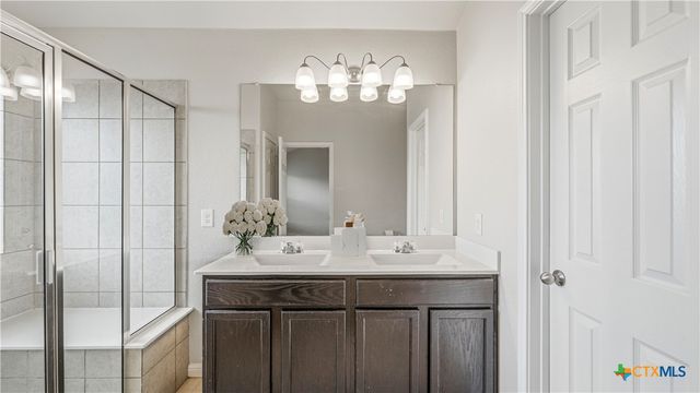 2530 Diamondback Trail, New Braunfels, TX 78130