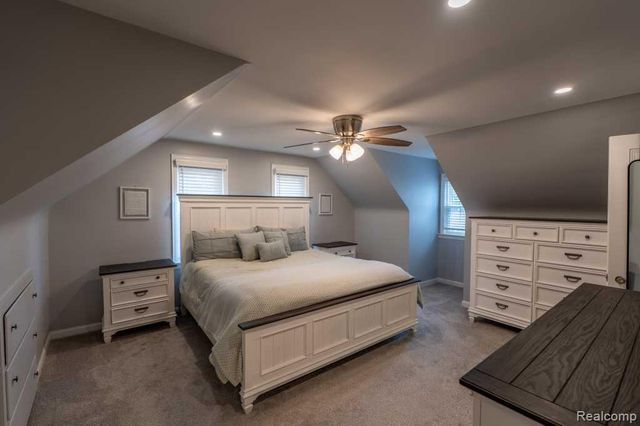 244 Gladwin Avenue, Clawson, MI 48017