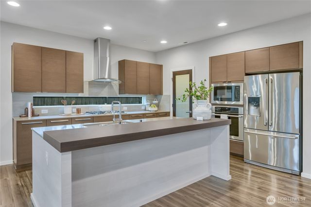 13211 SE 262nd Street, Kent, WA 98042