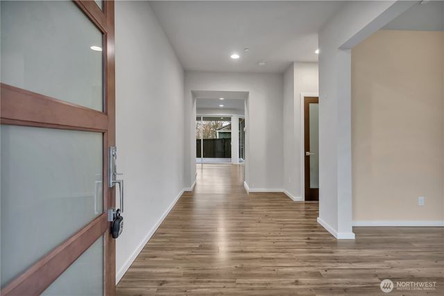 13211 SE 262nd Street, Kent, WA 98042