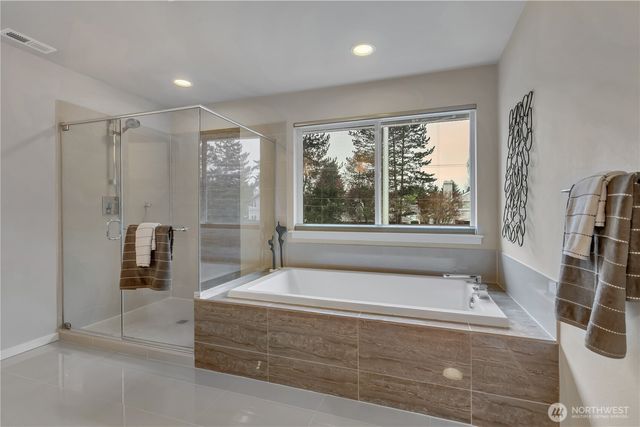 13211 SE 262nd Street, Kent, WA 98042