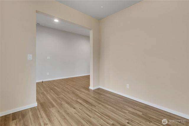 13211 SE 262nd Street, Kent, WA 98042