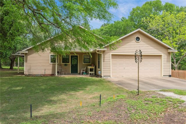 10314 County Road 417A, Navasota, TX 77868