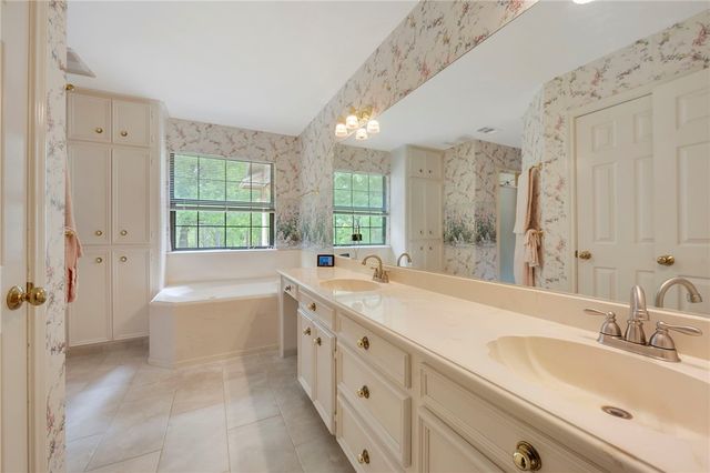 10314 County Road 417A, Navasota, TX 77868